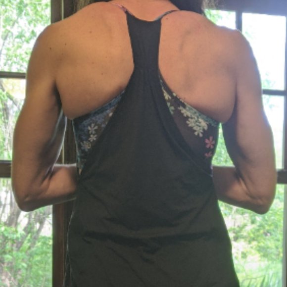 No Limits Size 4 Tank -- Spring has Sprung - Picture 6 of 7